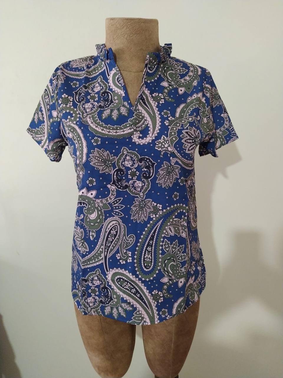 Short Sleeve V-Neck Blouse